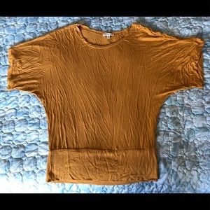 Mustard dolman short-sleeve top